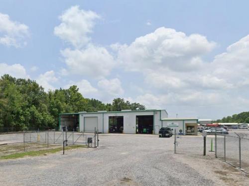 10274 Isom Sandres Rd, Gonzales, LA 70737