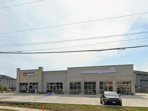 1501 W Pinhook Rd, Lafayette, LA 70503