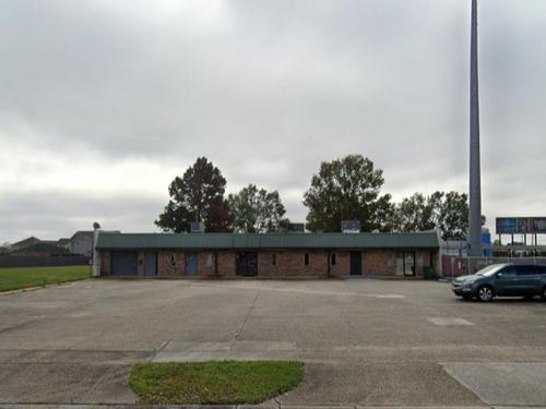 2310 Park Place Dr, Terrytown, LA 70056