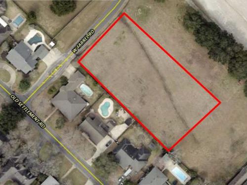 709 Settlers Trace Blvd, Lafayette, LA 70508
