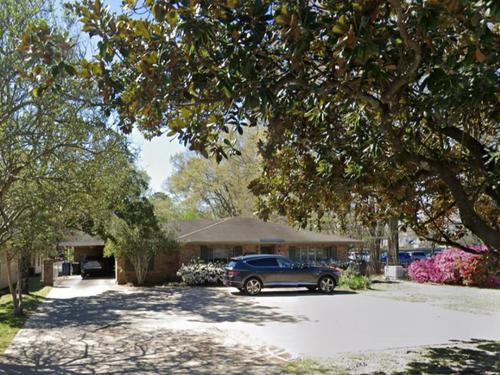 7938 Goodwood Blvd, Baton Rouge, LA 70806