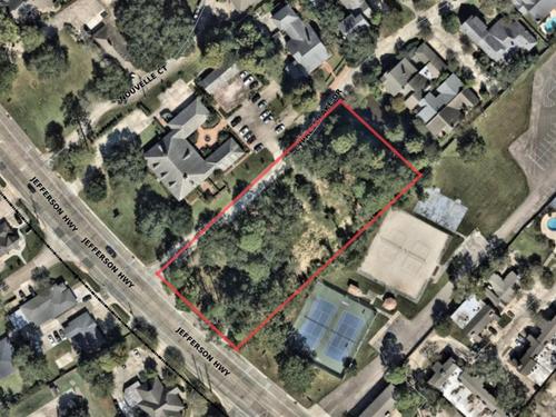 8125 Jefferson Hwy; 7988 Cypress Lake Dr, Baton Rouge, LA 70810