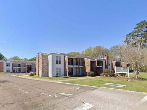 1251 N Ardenwood Dr, Baton Rouge, LA 70806