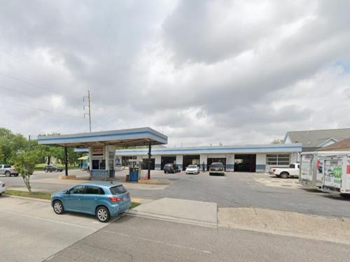 247 W Harrison Ave, New Orleans, LA 70124