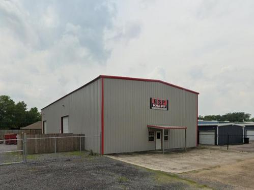 41063 Don Lou Dr, Gonzales, LA 70737