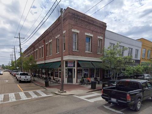 120 E Thomas St, Hammond, LA 70401