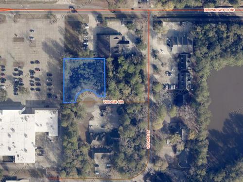 205, 207 Village Cir, Slidell, LA 70458