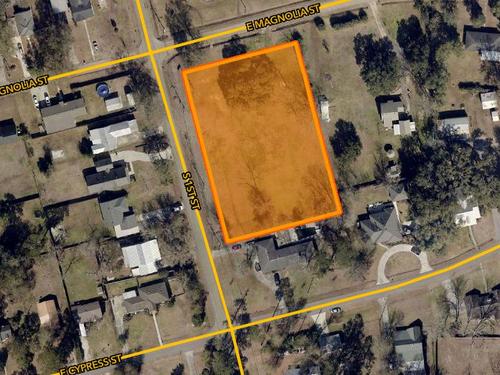 302 S 1st St, Amite City, LA 70422