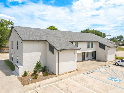 5917 Jones Creek Rd, Baton Rouge, LA 70817