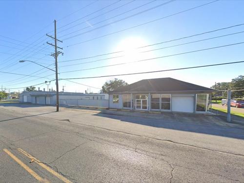 18 5th Street, Gretna, LA 70053
