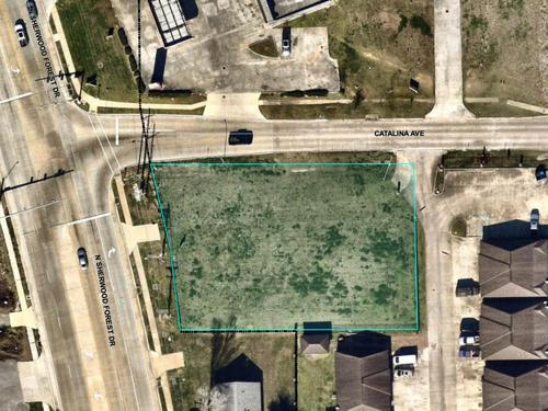 3526 N Sherwood Forest Dr, Baton Rouge, LA 70814