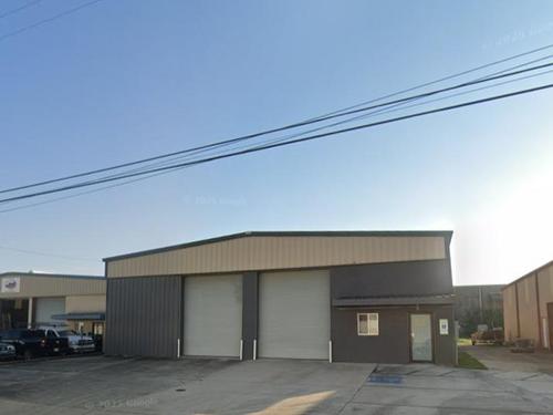 605 S Al Davis Rd, New Orleans, LA 70123
