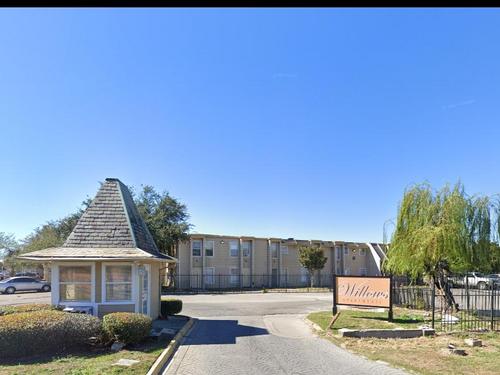 7001 Lawrence Rd, New Orleans, LA 70126