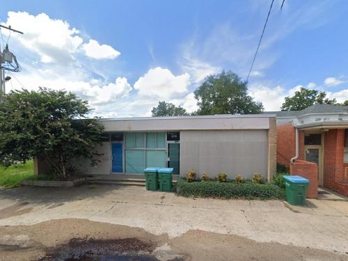 408 W Thomas St, Hammond, LA 70401