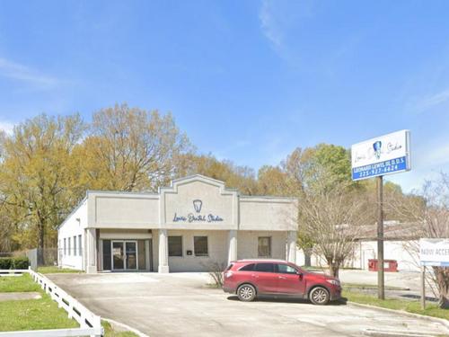 1119 S Tamari Dr, Baton Rouge, LA 70815