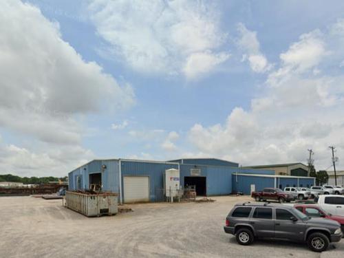 216 Old Farm Rd, Broussard, LA 70518