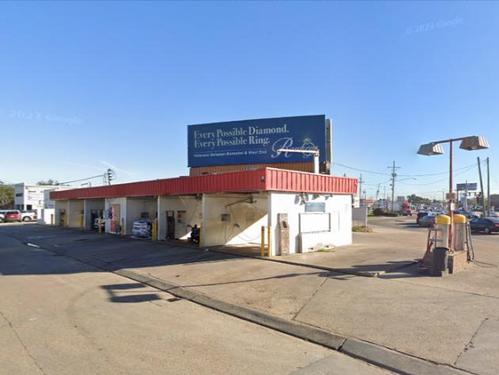 2313 Clearview Pkwy, Metairie, LA 70001