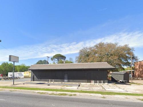 3845, 3847 Florida Blvd, Baton Rouge, LA 70806