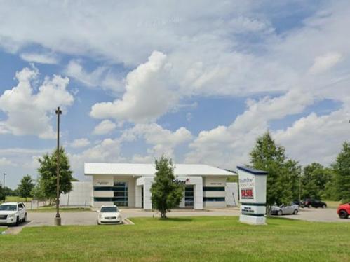6011 Ambassador Caffery Pkwy, Youngsville, LA 70592