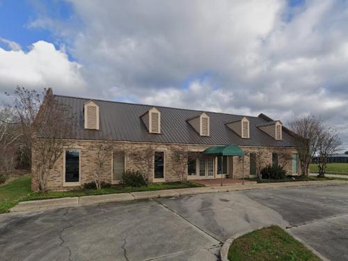 660 Lobdell Blvd, Baton Rouge, LA 70806