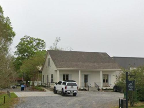 9985 Barringer Foreman Rd, Baton Rouge, LA 70809