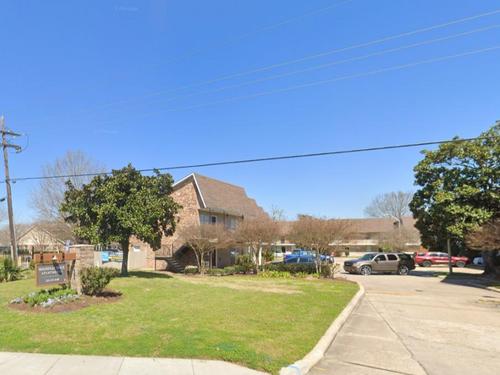 11585 N Harrells Ferry Rd, Baton Rouge, LA 70816