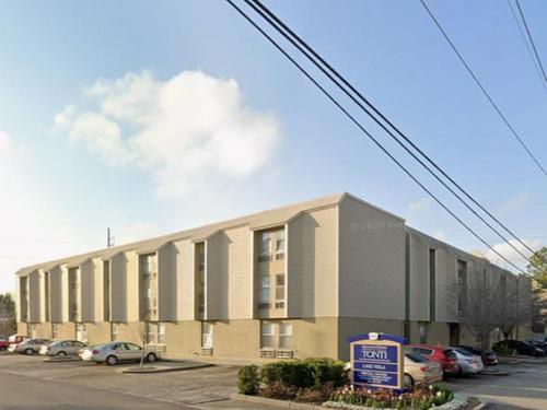 1432 Lake Ave, Metairie, LA 70005