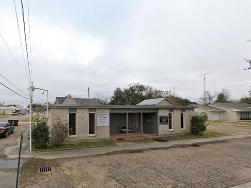 201 Lessard St, Donaldsonville, LA 70346