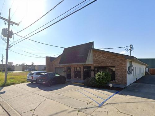 2072 Bonn St; 3828 Spencer St, Harvey, LA 70058