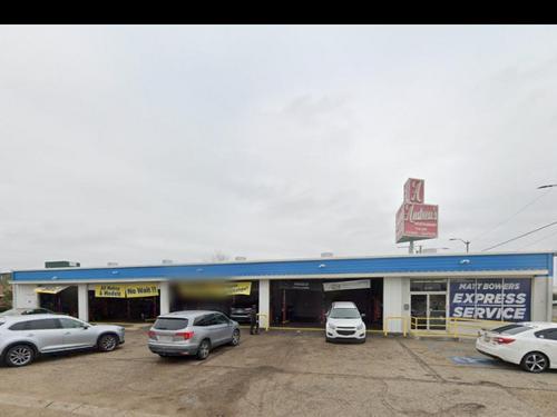 3125 N Causeway Blvd, Metairie, LA 70002