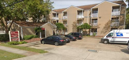 3801 W Napoleon Ave, Metairie, LA 70001