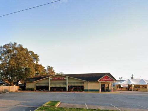 420 Westbank Expy, Gretna, LA 70053