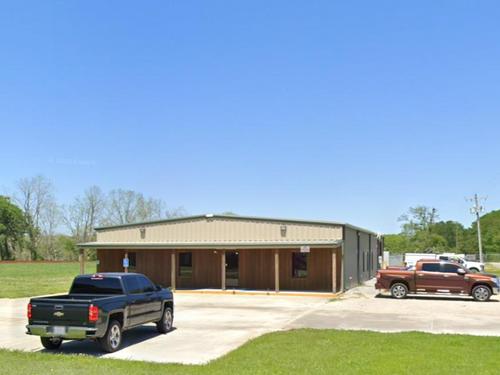 1149 Garber Rd, Broussard, LA 70518
