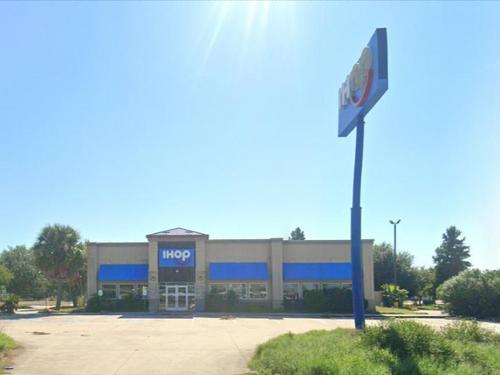 12150 I 10 Service Rd, New Orleans, LA 70128