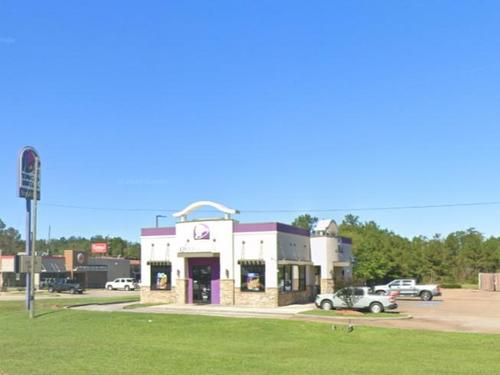 14109 W University Ave, Hammond, LA 70401