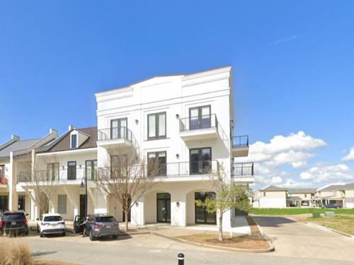 200 Prescott Blvd, Youngsville, LA 70592