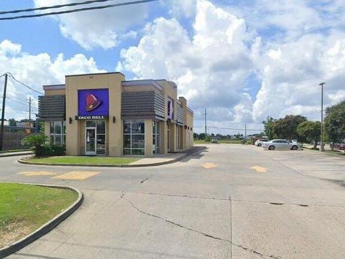 2025 W Thomas St, Hammond, LA 70401
