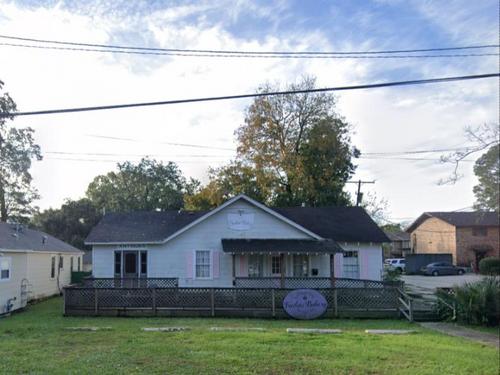 5078 Capital Heights Ave, Baton Rouge, LA 70806