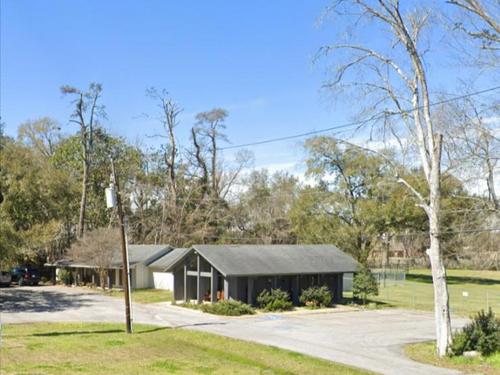 5215 Perkins Rd, Baton Rouge, LA 70808