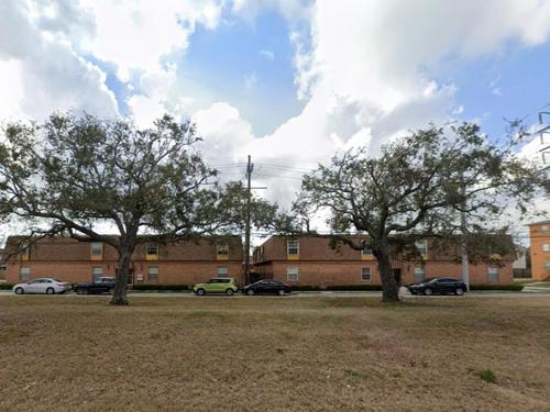 6564 Fleur De Lis Dr, New Orleans, LA 70124