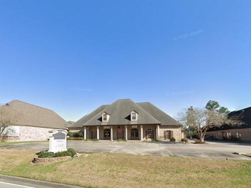 9247 Bluebonnet Blvd, Baton Rouge, LA 70810