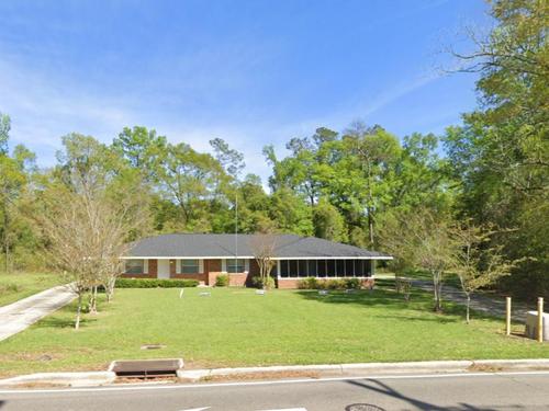 1100 N Oak St, Hammond, LA 70401