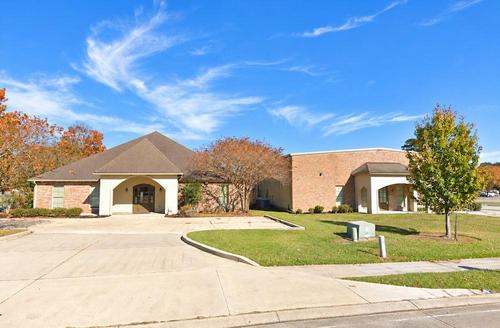 15025, 15045 Market St, Baton Rouge, LA 70817
