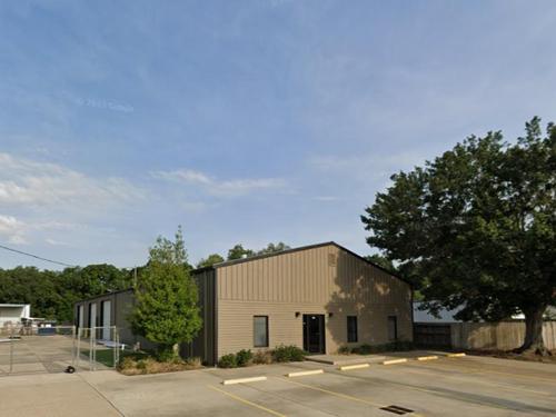 303 Cardinal Dr, Lafayette, LA 70508