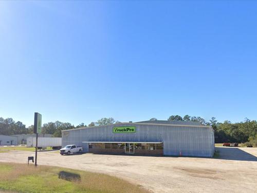 43257 S Airport Rd, Hammond, LA 70403