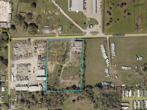131 Raggio Rd, Scott, LA 70583