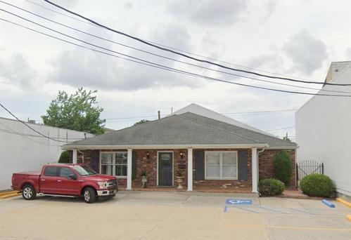 2808 Hessmer Ave, Metairie, LA 70002