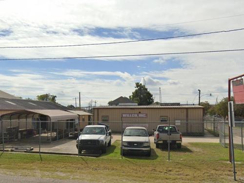 405 Texaco Lane, Harvey, LA 70058
