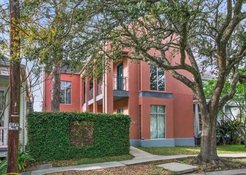 740 Dante St, New Orleans, LA 70118